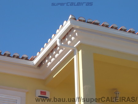 БЕСШОВНЫЕ АЛЮМИНИЕВЫЕ ВОДОСТОКИ